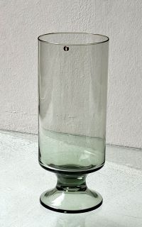 2702